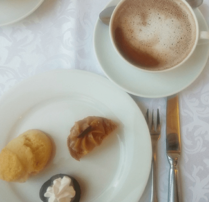 afternoon tea casa gangotena quito